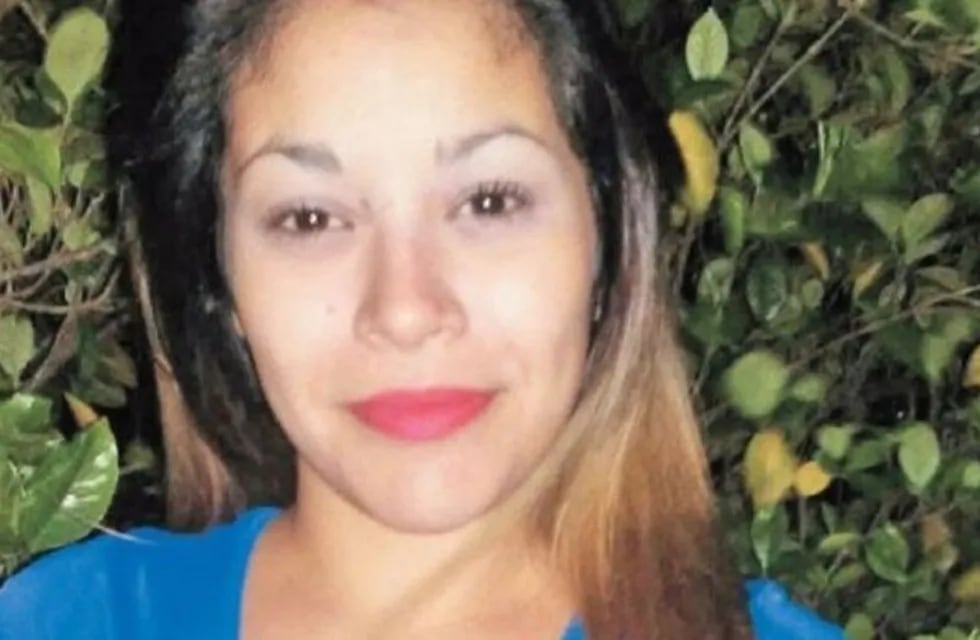 Paula Martínez, la joven que fue encontrada sin vida y que había denunciado a diez hombres por violación. Hacia cinco años que esperaba el juicio contra los acusados.
