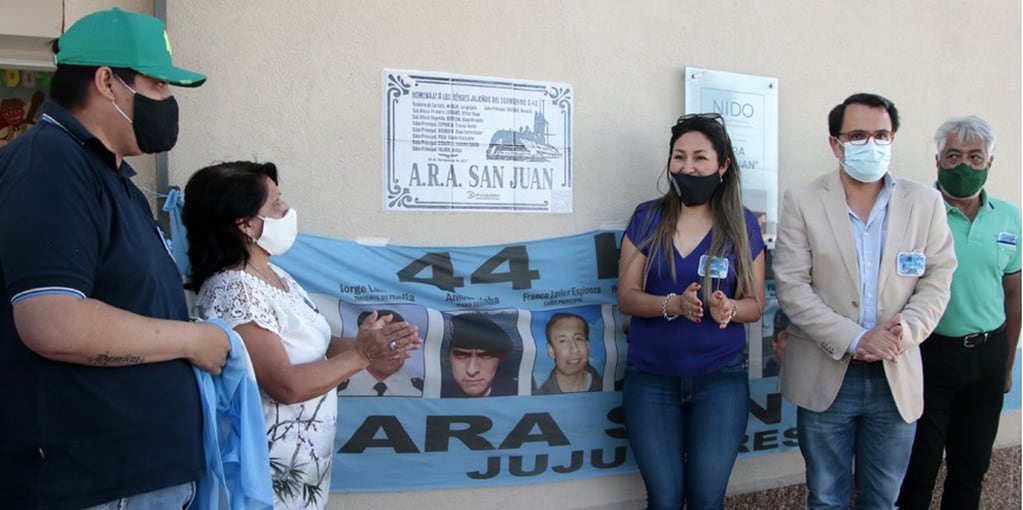 Sentido homenaje a los tripulantes del ARA San Juan se rindió en San Salvador de Jujuy, recordando en particular a los nueve marinos jujeños que integraban la dotación.