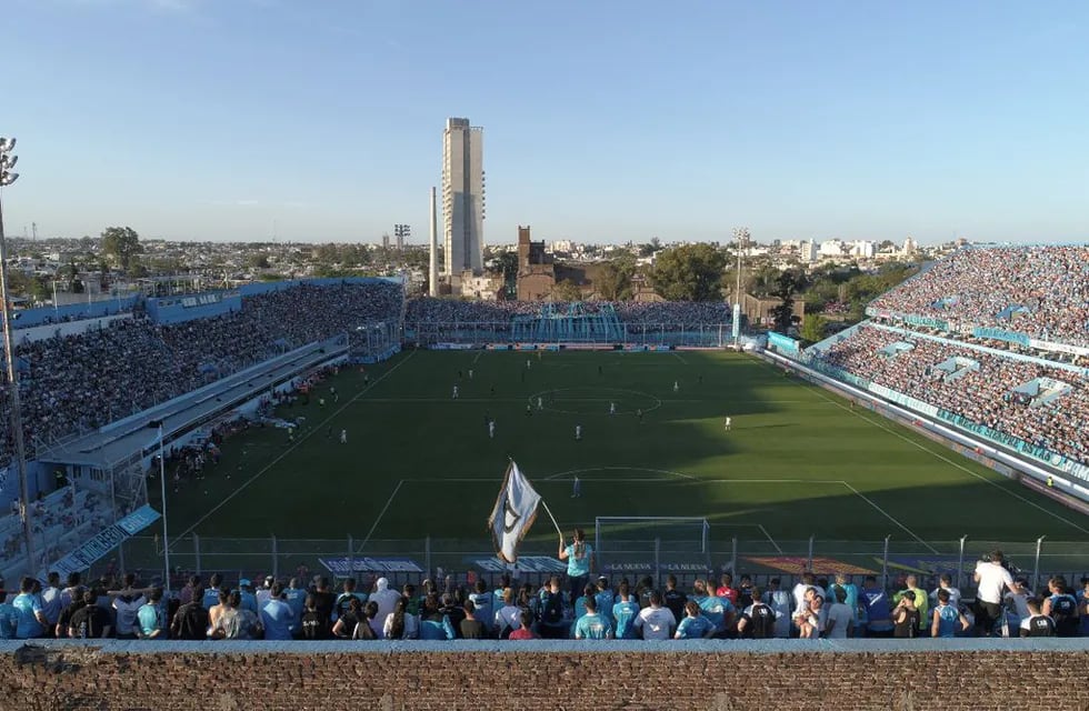 El estadio de Belgrano lucirá otra vez colmado en el próximo campeonato de la Primera Nacional. (Prensa Belgrano)