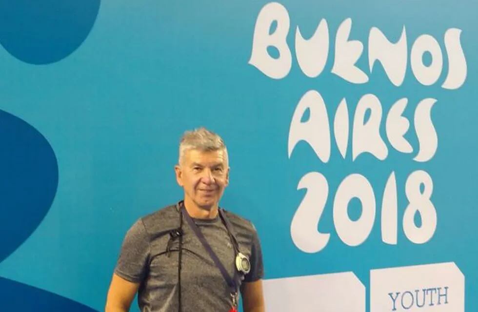 Héctor Bochi Sosa, entrenador de natación.