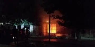 Feroz y fatal incendio ocurrió en la noche de este lunes de Navidad en San Martín