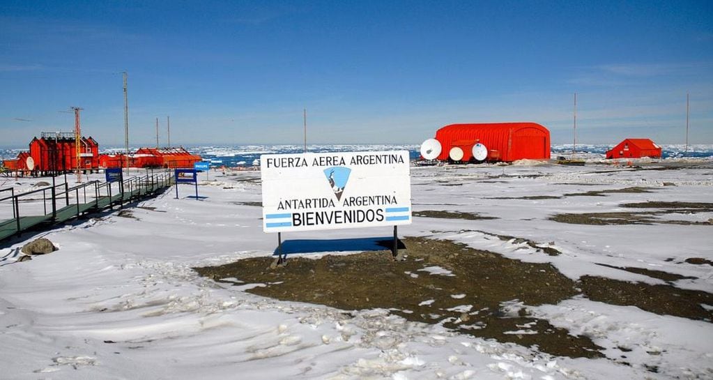 La Argentina se mantiene en la Antártida desde 1904. 