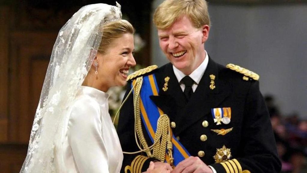 Máxima Zorreguieta y Guillermo Alejandro de Países Bajos, en su casamiento.