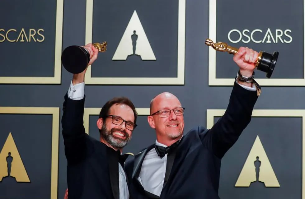 Hollywood (United States), 10/02/2020.- Andrew Buckland and Michael McCusker pose in the press room with the Oscar for Film Editing for 'Ford v Ferrari' during the 92nd annual Academy Awards ceremony at the Dolby Theatre in Hollywood, California, USA, 09 February 2020. The Oscars are presented for outstanding individual or collective efforts in filmmaking in 24 categories. (Estados Unidos) EFE/EPA/DAVID SWANSON