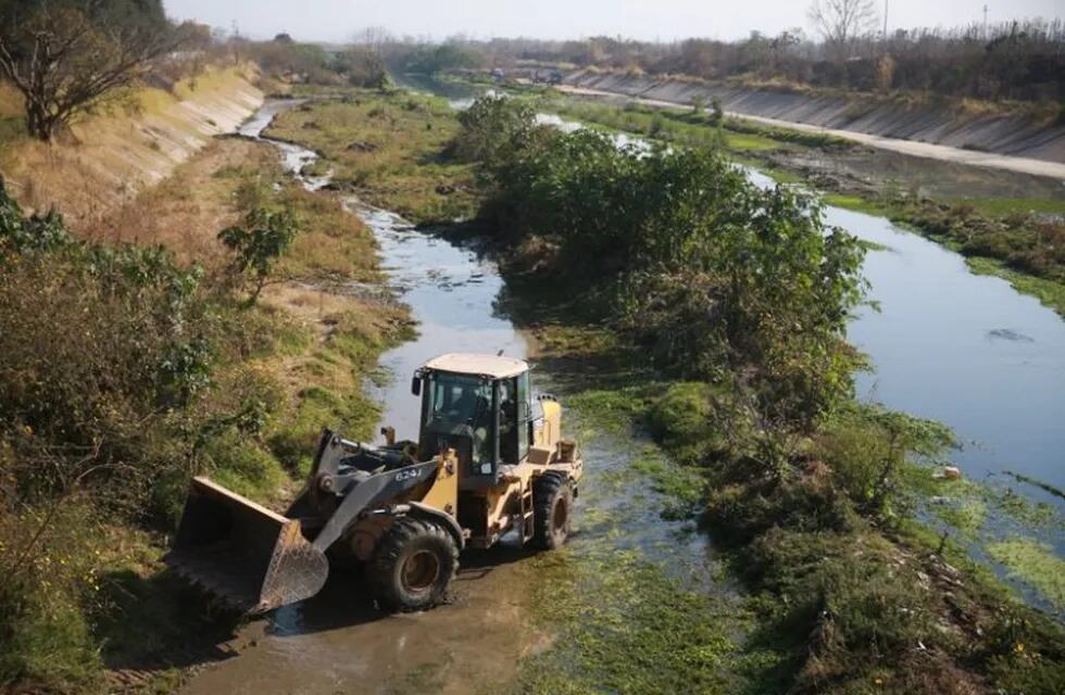 Con una inversión de $70 millones, realizarán la limpieza del canal Sur. (SECPT)