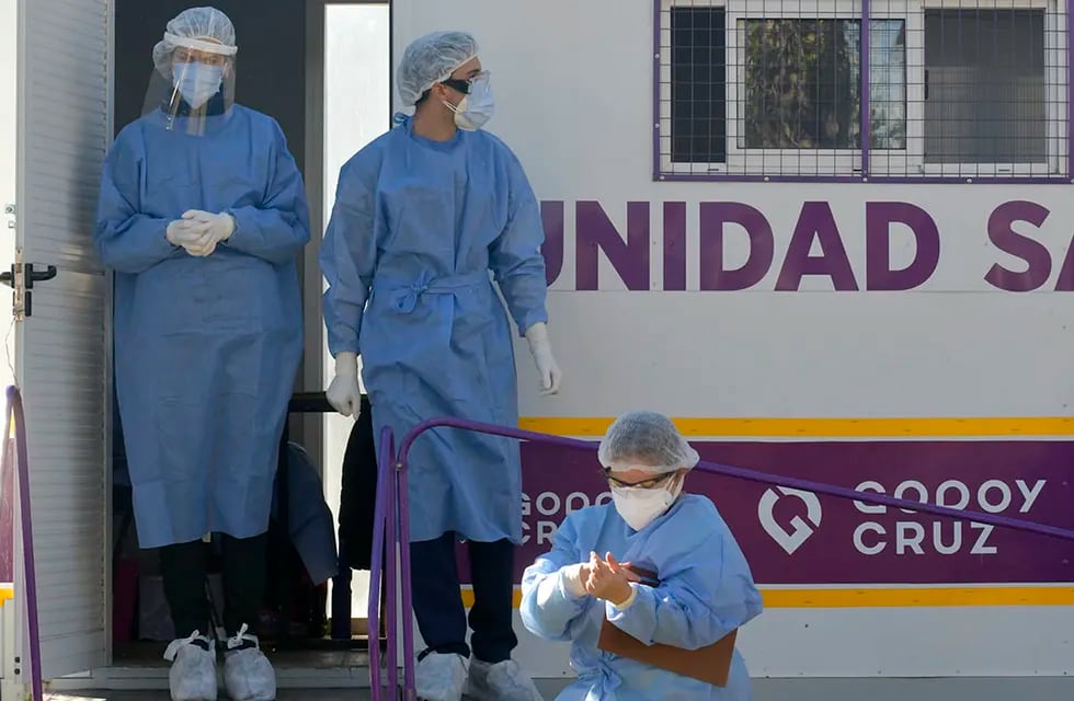El ministerio de Salud de la Provincia informó que hasta la fecha se registraron 120.529 casos positivos confirmados Covid-19. Foto: Orlando Pelichotti / Los Andes