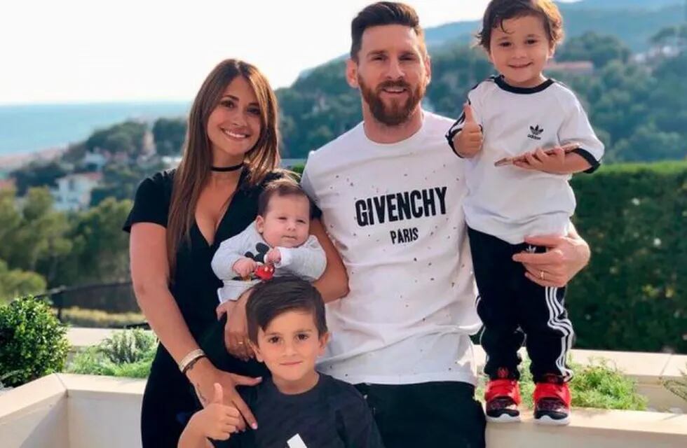 El tierno regalo de Thiago Messi a sus papás