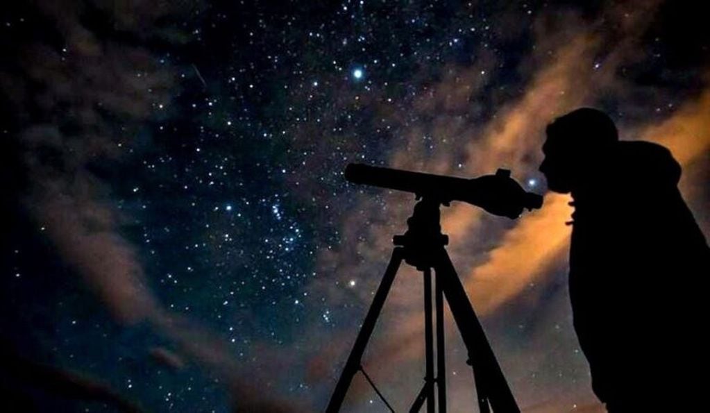 El astroturismo una actividad imperfible para realizar en la Reserva de Biósfera de Ñacuñán. Gentileza MSR