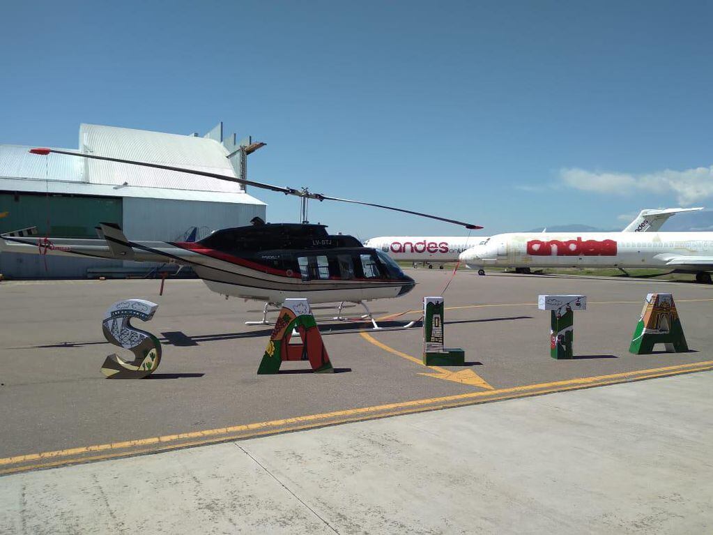 FlyTour ofrece distintas para sobrevolar la Provincia de Salta.