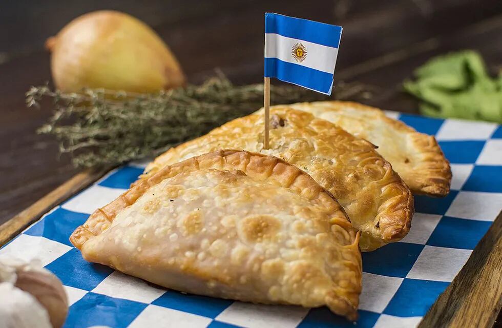 El turista comió seis empanadas de carne cortada a cuchillo y quedó asustado por el precio. (Imagen ilustrativa).