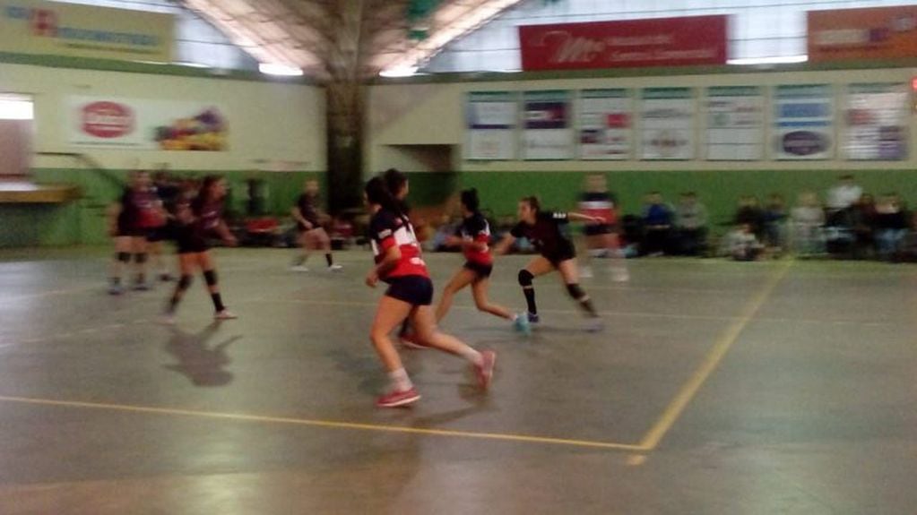 Handball femenino Cultural Arroyito Montecristo