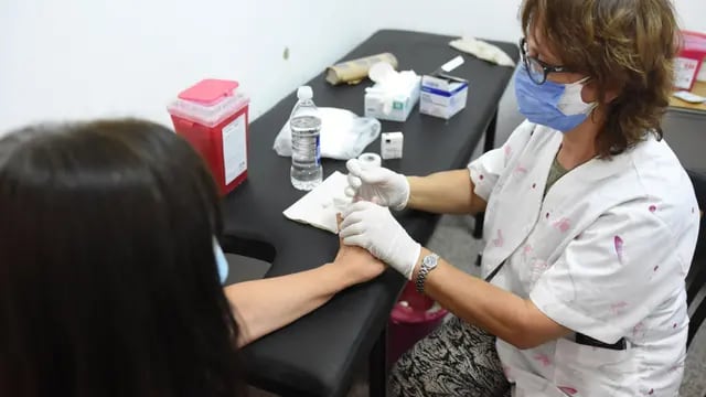 Testeos rápidos de VIH-SIDA en Rafaela
