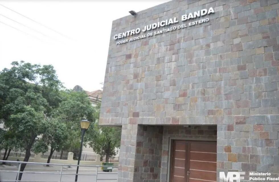 Centro judicial Banda.
