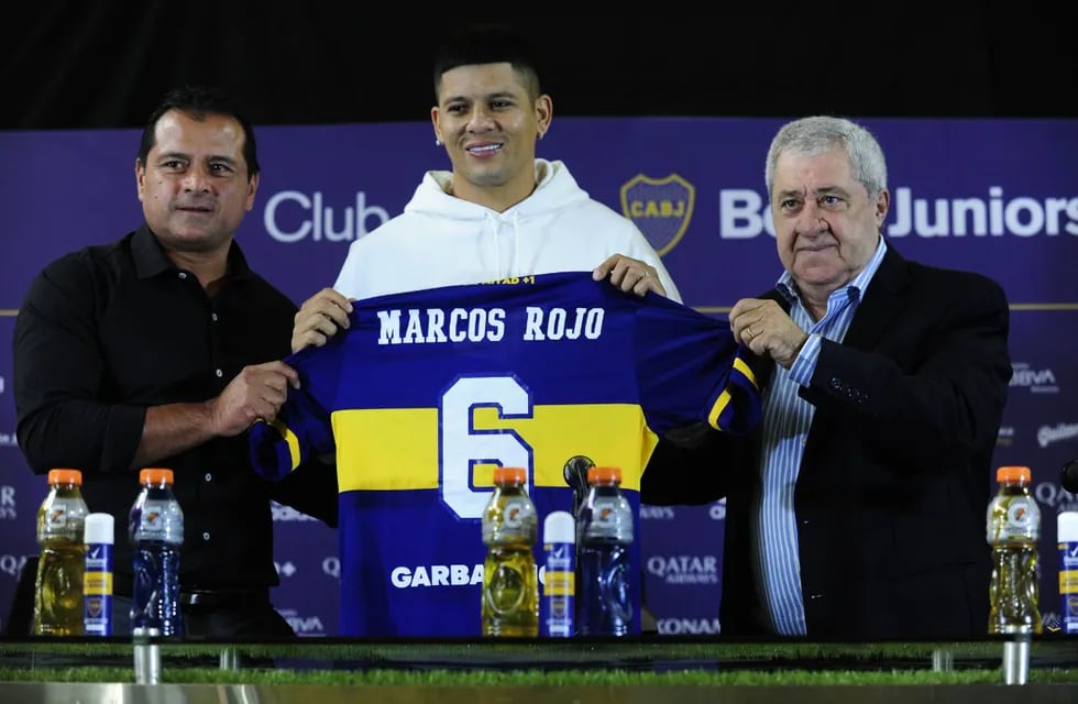 El futbolista Marcos Rojo fue presentado como flamante refuerzo de Boca Juniors. (Clarín)