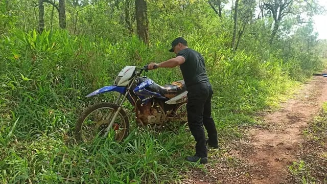 Puerto Esperanza: recuperan motocicleta robada