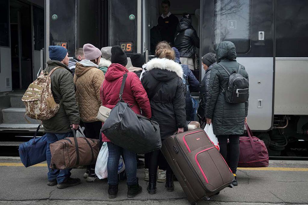 Ciudadanos huyendo de Ucrania.