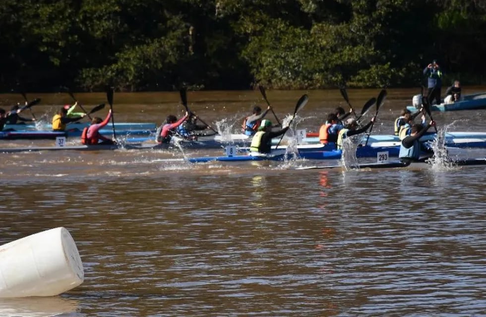 Con destacados desempeños de uruguayenses, el riacho Itapé fue escenario para una nueva competencia nacional de canotaje.