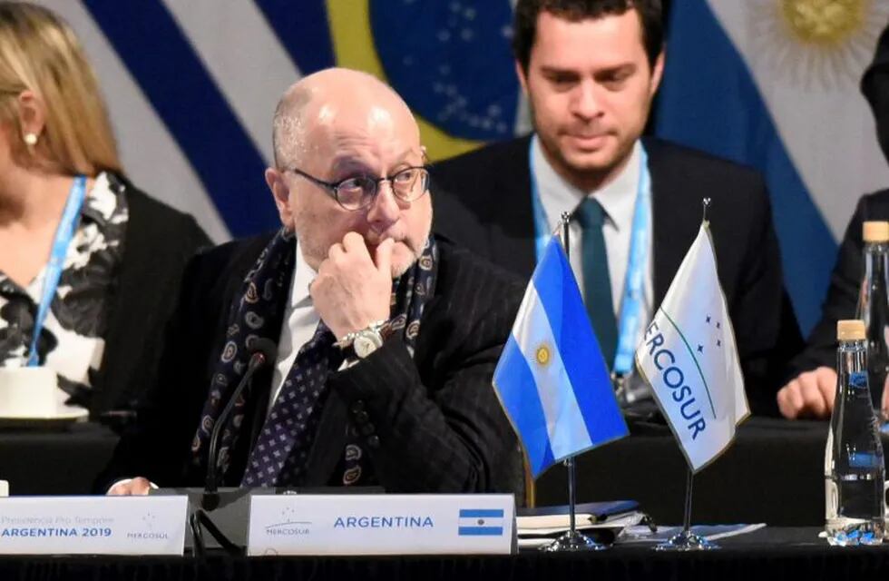 Argentina's Foreign Minister Jorge Faurie gestures during the plenary session of the foreign ministers during the 54th MERCOSUR summit in Santa Fe, Argentina on July 16, 2019. (Photo by STRINGER / AFP)