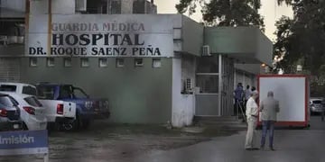 Los cuatro intoxicados llegaron primero al hospital Roque Sáenz Peña, pero dos debieron ser derivados. (La Capital / Silvina Salinas)