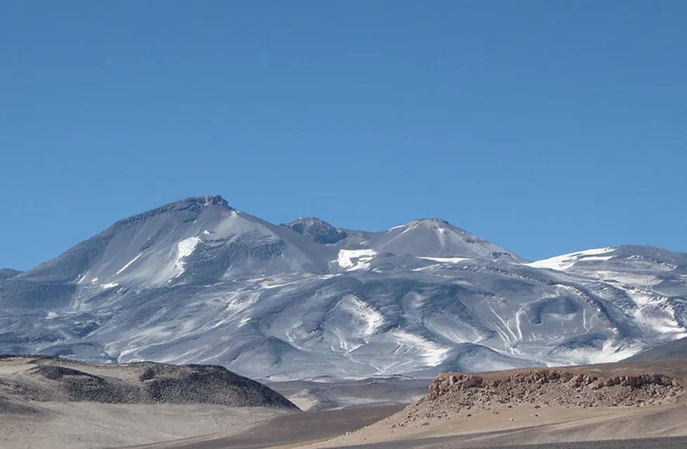 El andinista cordobés murió en un campamento en el volcán Ojos del Salado.