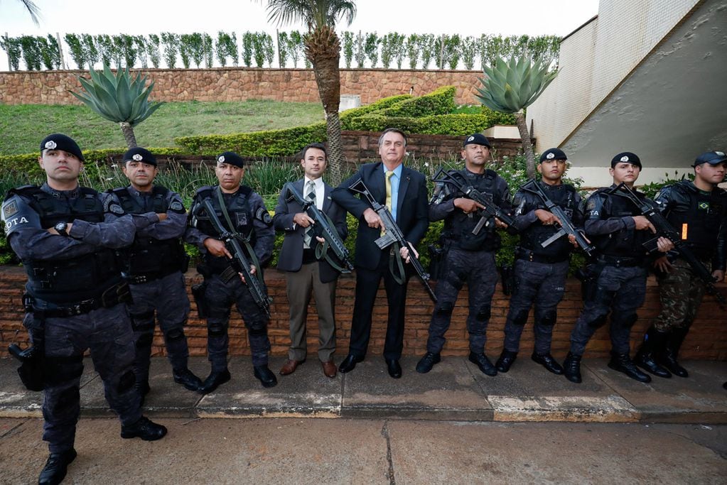Bolsonaro se ha mostrado como un férreo defensor de la portación de armas en su gobierno. 
