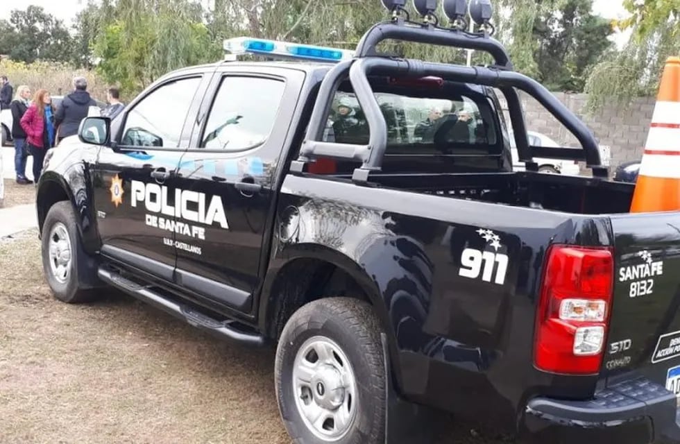 Móvil policial de Frontera.