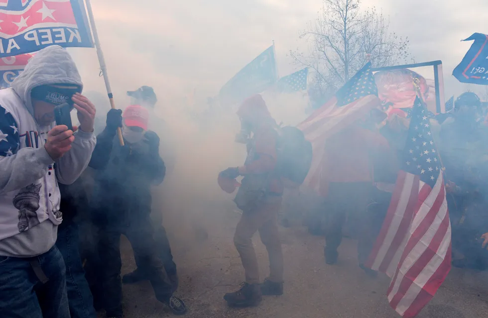 Manifestantes en el Capitolio, Washington, Estados Unidos (Joseph Prezioso / AFP)