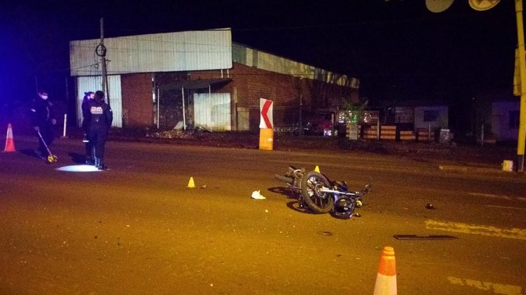 Un siniestro vial dejó a una motociclista herida de gravedad en Posadas.