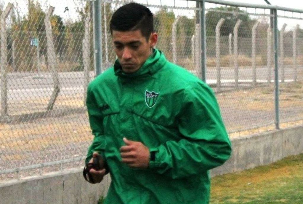 Pablo Palacios Alvarenga, el goleador del Federal A y último refuerzo, tuvo su primera práctica con San Martín.