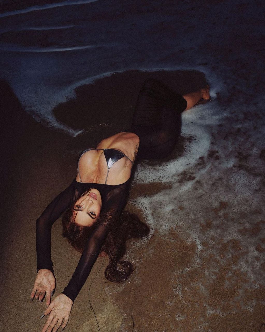 Megan Fox en la playa