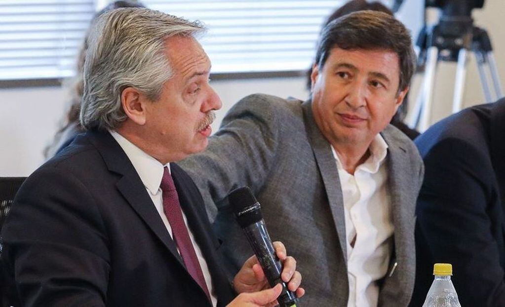 Alberto Fernández, junto al ministro de Desarrollo, Daniel Arroyo. (Presidencia)