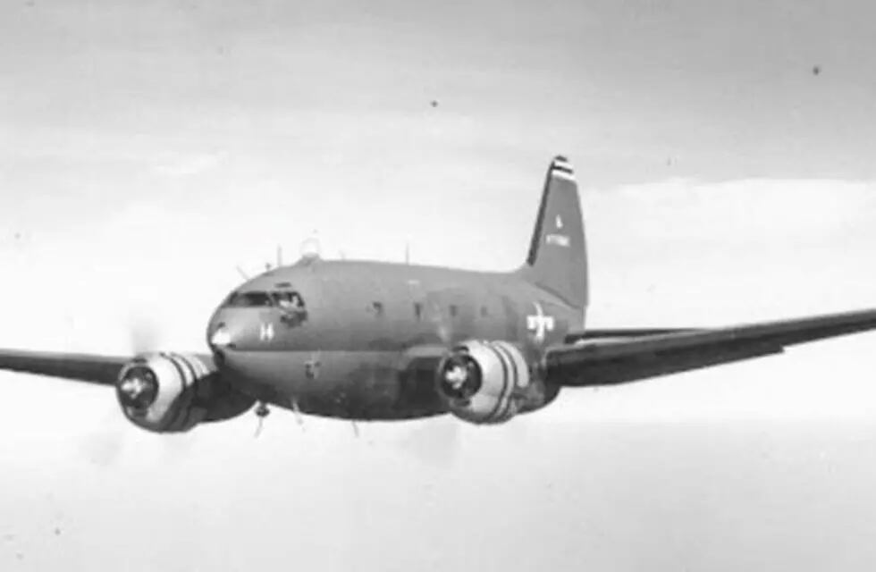 La imagen del avión C-46, desaparecido en el Himalaya hace casi 80 años.