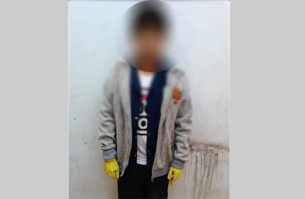 El joven de 14 años se había puesto otra ropa, se cubrió la cara y utilizó guantes para perpetrar el ataque.