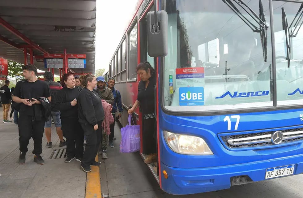 Aumento del boleto de transporte público de pasajeros
 Foto: José Gutierrez / Los Andes