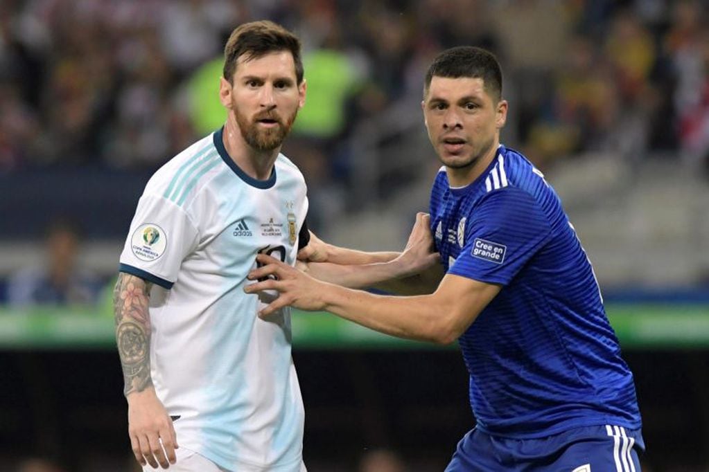 Lio Messi metió el empate pero le faltó peso ofensivo.