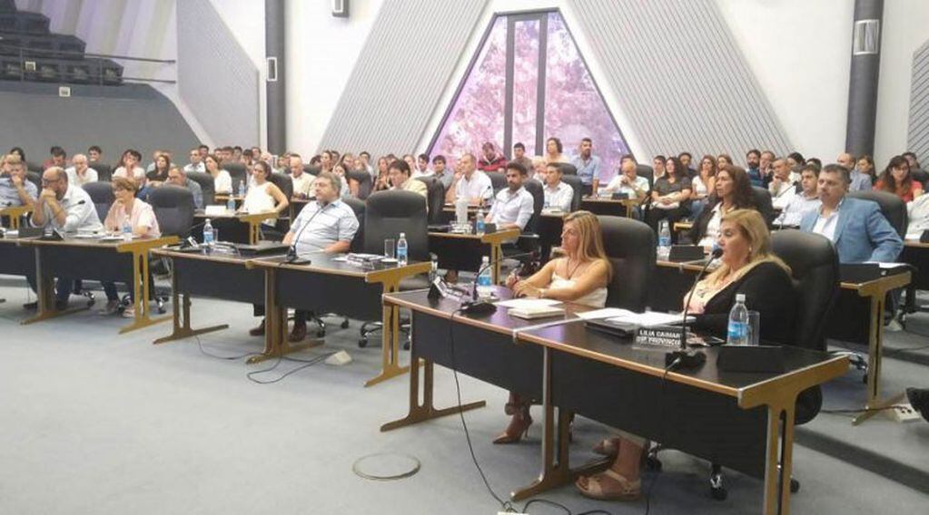 La actividad es obligatoria para todos los trabajadores de los tres poderes del Estado (Vía Santa Rosa)