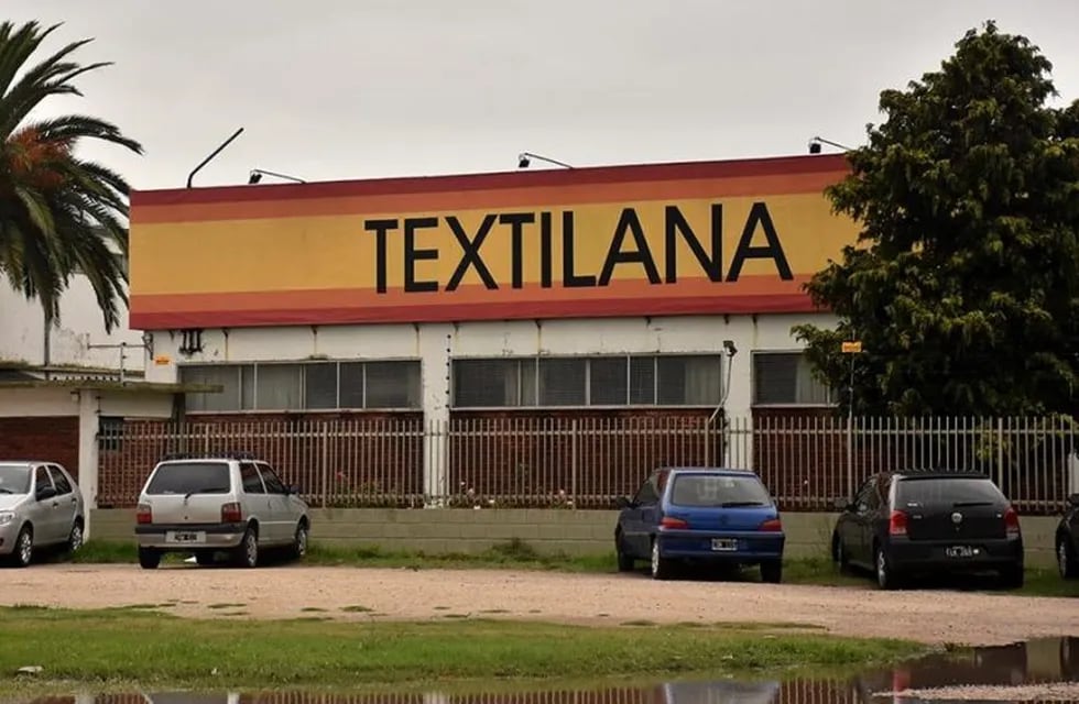 Trabajadoras de Textilana piden seguridad en sus traslados a la fábrica (Foto: Qué Digital)