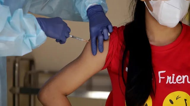 Inmunización a adolescentes de 12 a 17 años en Puerto Iguazú
