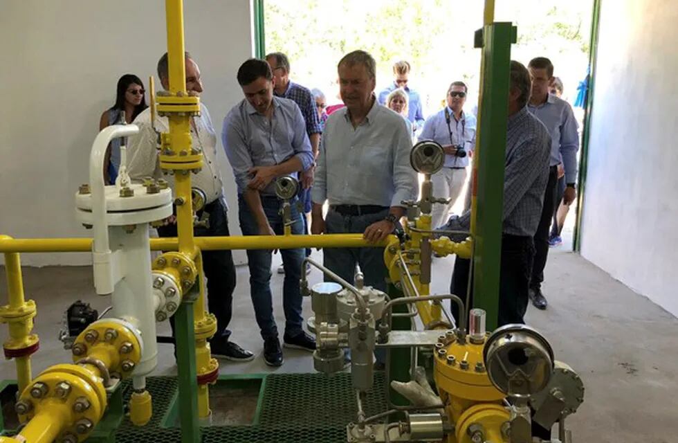 Schiaretti inauguró gasoductos troncales en el sudeste de la provincia.