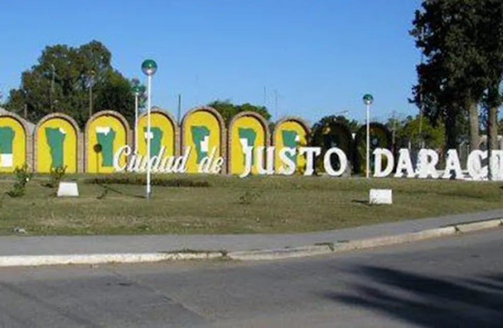 Ingreso a la ciudad de Justo Daract (San Luis)