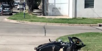 Así quedó la moto tras el accidente