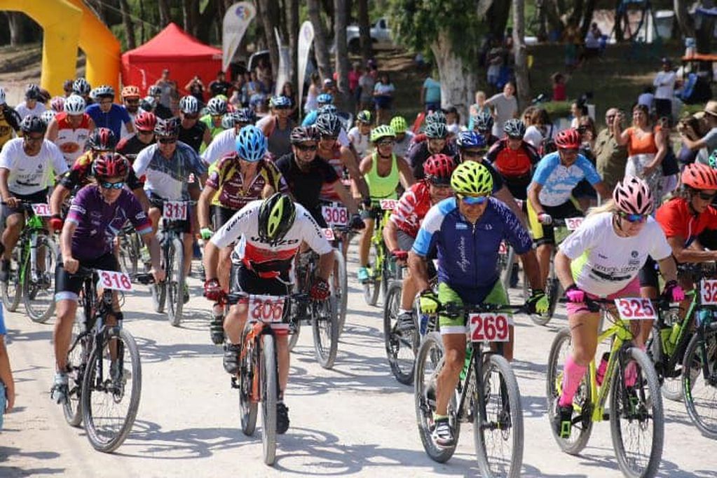 Campeonato de Rural Bike, Reta (foto: facebook/ Dirección de Deportes de Tres Arroyos)