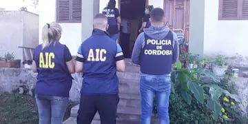Dos detenidos tras un allanamiento en Villa Santa Cruz del Lago.