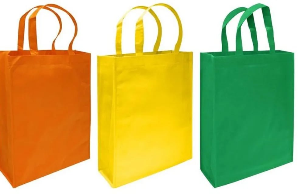 En el Día Mundial sin Bolsas de Plástico, la Muni organiza un taller para hacer tu bolso de compras ecológico.