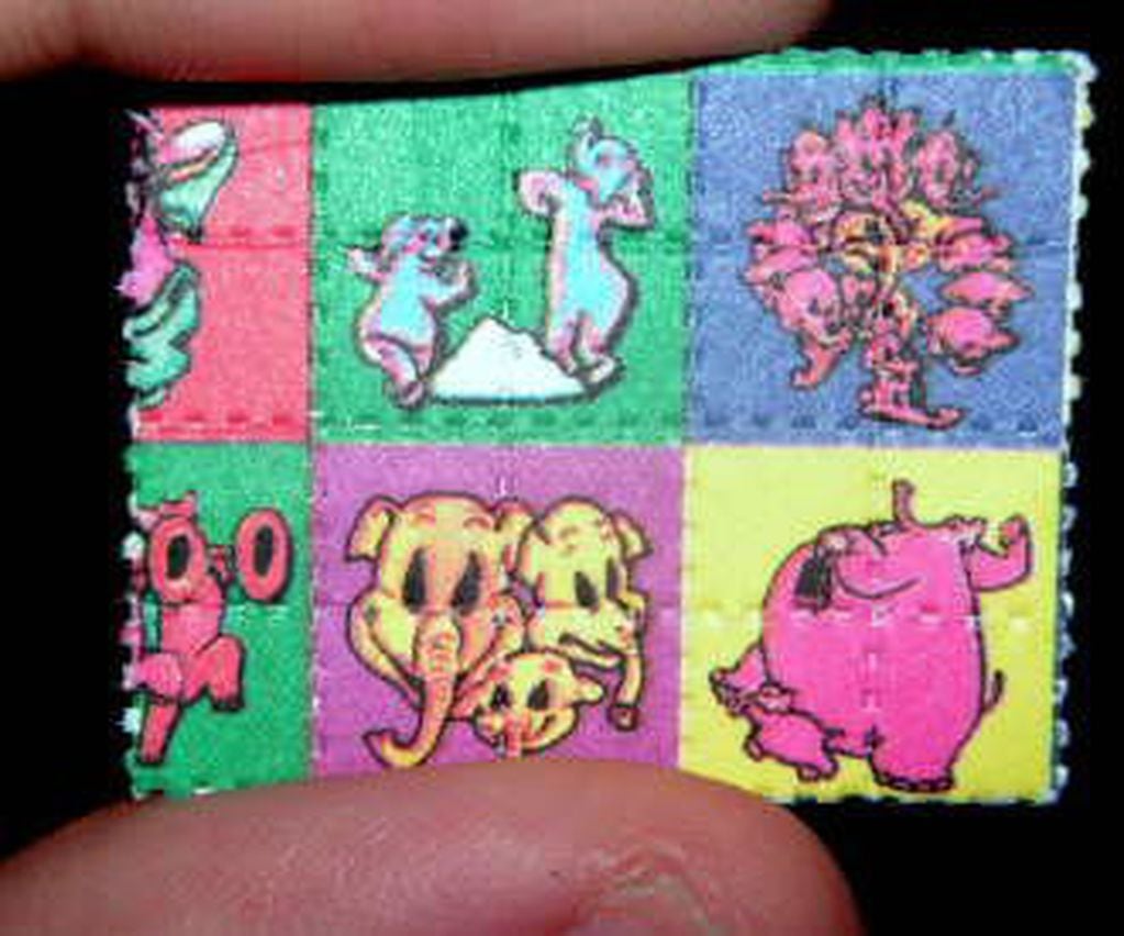 Imagen ilustrativa. Troqueles de LSD.