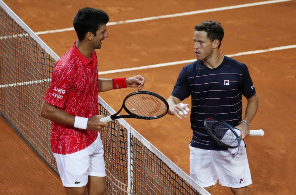 Novak Djokovic y Diego Schwartzman en la final de Roma (Foto: REUTERS/Clive Brunskill)