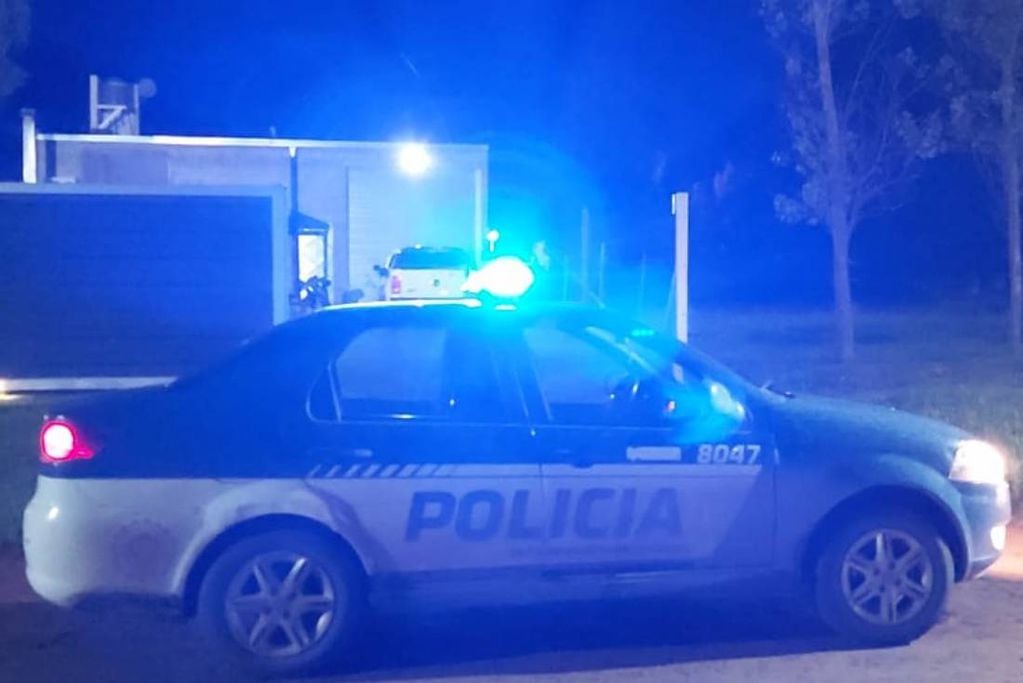 Unas seis personas fueron identificadas en San Roque “por ser infractores al Art. 205 del Código Penal”. (Policía de Córdoba).