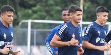 Emelec entrenó y viajó a Córdoba para el partido ante Talleres por Copa Sudamericana