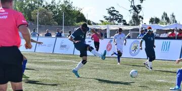 Los Murciélagos consiguieron un triunfo clave para buscar la clasificación a la final de la Copa América