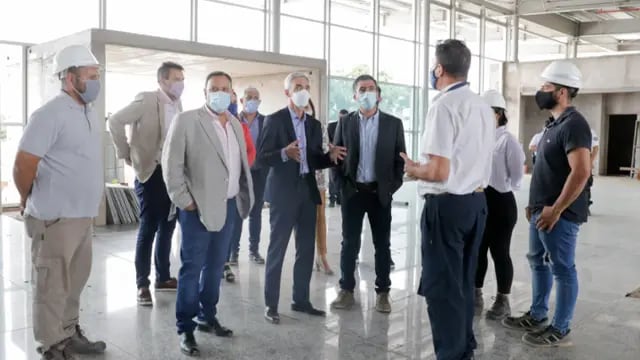 Mario Meoni visitó La Rioja y garantizó que se van a concluir las obras de remodelación del aeropuerto